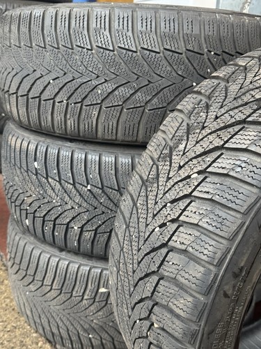 225 gomme invernali - 225/40/18,