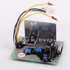 Regolatore di tensione AVR per