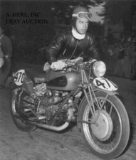 Moto Guzzi Dondolino factory racer Duilio Agostini 1953 Milano – foto Taranto
