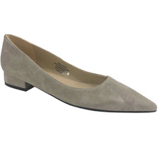 Nuove scarpe basse Madeleine