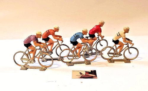 Soldatini cofalu ciclisti - soldatini,