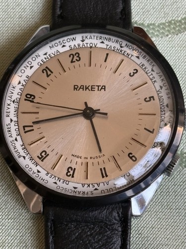 Orologio raketa ore - raketa, world