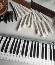 KORG YAMAHA Sintetizzatore
