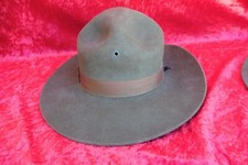 Vecchio cappello della polizia - vecchio,