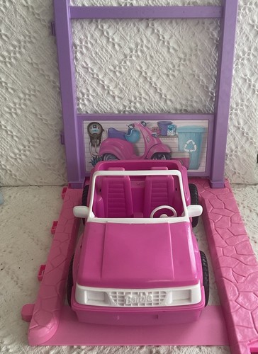 Barbie dreamhouse 2018 - barbie,