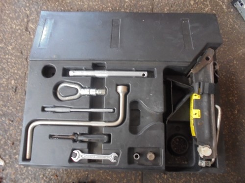 Kit attrezzi bmw completo - kit,