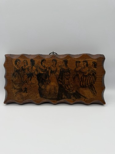 Antico decoupage vittoriano