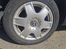 VW Bora Golf IV 1J set cerchi