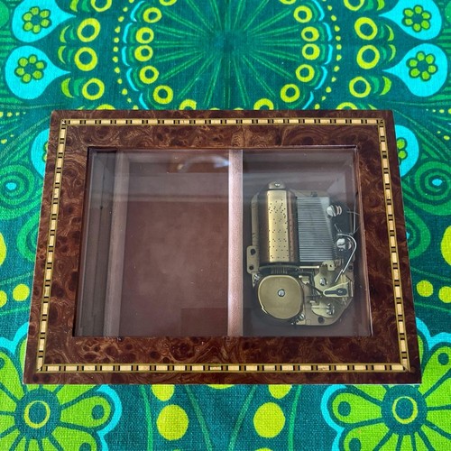 Reuge music box - reuge,