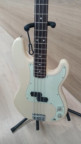 Fender japan precision bass - fender,