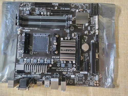 Scheda madre gigabyte - scheda,