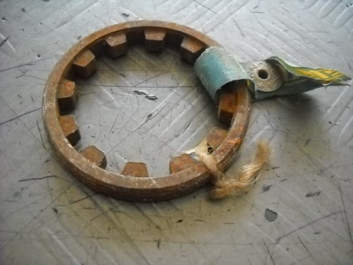 Dado ghiera per - dado, a