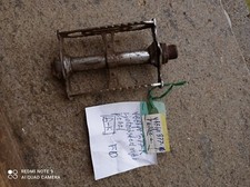 VECCHIA RARA BICICLETTA SPORTIVA PEDALE DESTRO IN ACCIAIO MARCA LYOTARD