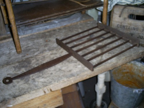 Antico ripiano scaldacuore - , in