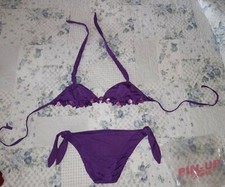 Bikini viola con fiori Pin Up Stars