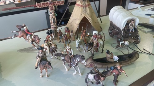 Personaggi schleich - personaggi,