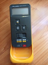 Fluke 11 Multimetro