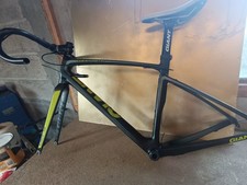 Cadre Giant Defy Carbone