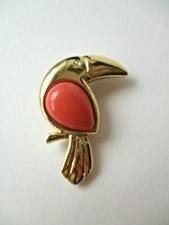 Sodini bijoux spilla tucano in metallo dorato anallergico - stile Trifari