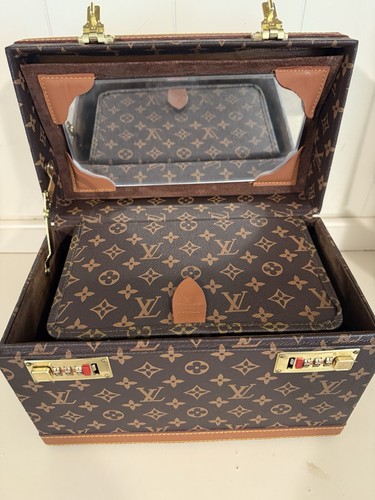 Louis vuitton vintage - louis, monogram