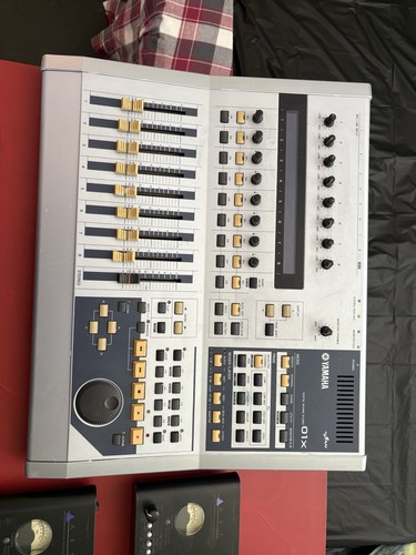 Yamaha 01x mixer - yamaha,