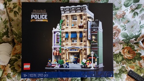 Lego creator expert - lego, 10278