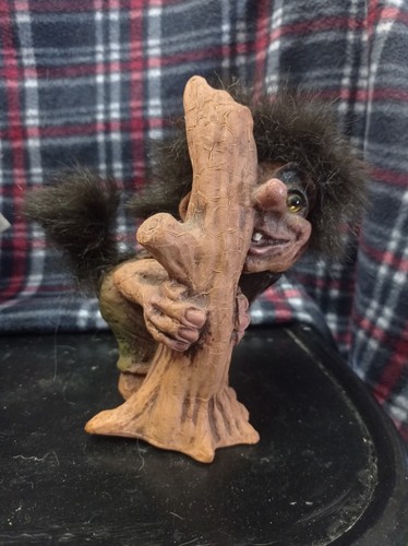 Troll nyform 174 - troll,