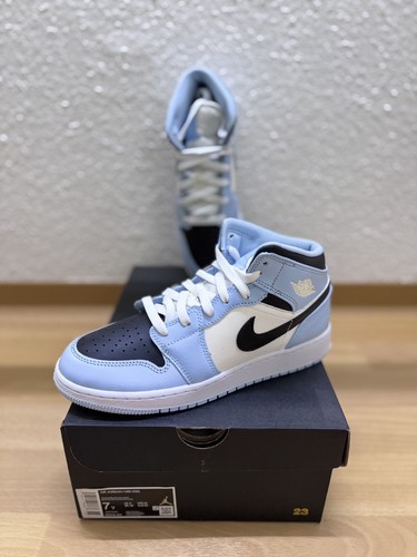 Nike air jordan mid - 1, ice