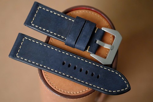 Cinturino orologio nero fatto
