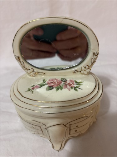 Portagioie vintage comò