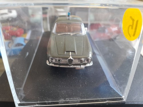 Alfa romeo 2600 polizia - romeo,