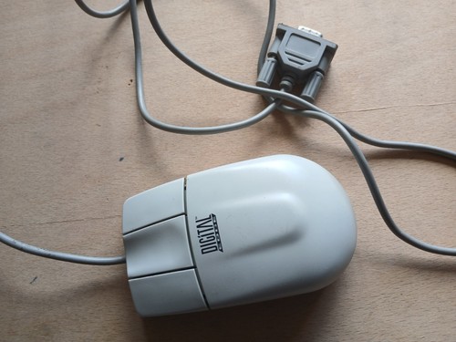 Mouse seriale vintage digital - mouse,
