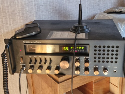 Radio station base galaxy - de,