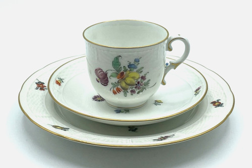 Antica tazza porcellana