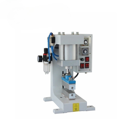 Stampatrice pneumatica caldo - pneumatica, a