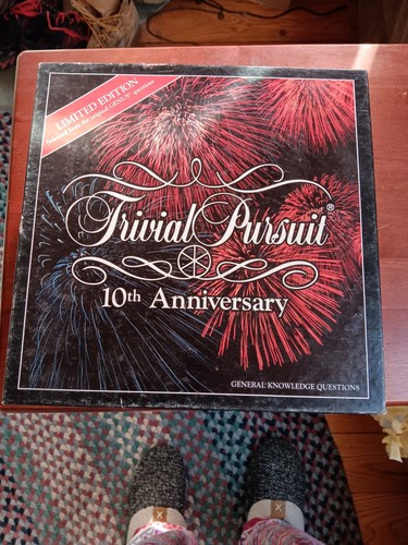 Trivial pursuit 10th - trivial,