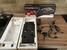 Traktor Kontrol Z1 , DJ mixing