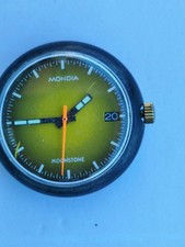 Mondia (Zenith) "MOONSTONE" Orologio svizzero d'epoca a carica manuale.