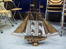 Modello grande vintage di Galeone in rame