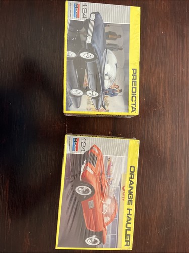 Due kit monogramma - , 1/24