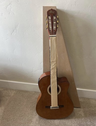 Chitarra elettrica classica