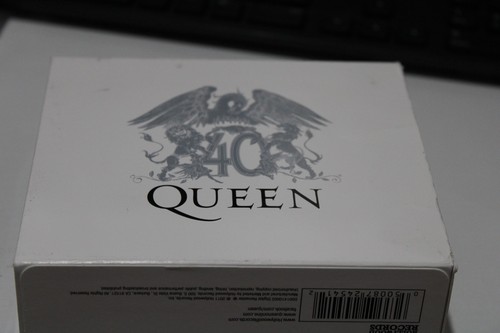 Queen volume two - queen:,