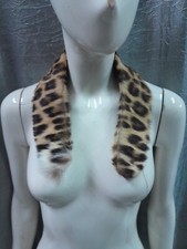 pelliccia maculata colletto