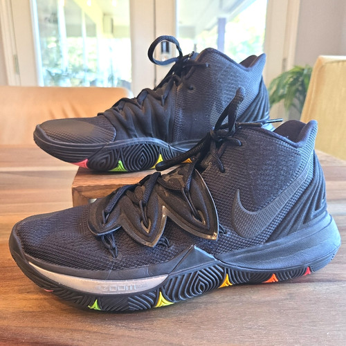 Nike kyrie nere mid - kyrie, 5