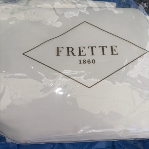 1150 frette hotel c - frette, h.c