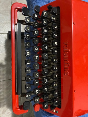 Olivetti valentine macchina - valentine,
