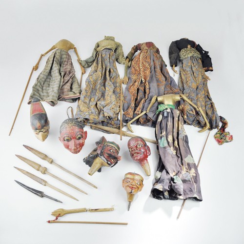 Vecchie marionette - vecchie,