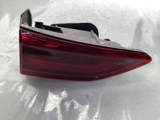 FANALE POSTERIORE SX A LED INTEGRATO NEL PORTELLONE PER VOLKSWAGEN Golf Serie V