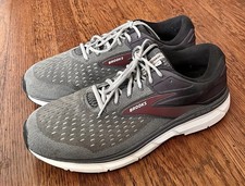 Brooks Dual Color Dyad 11