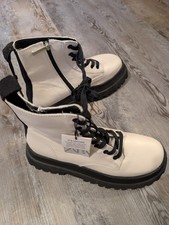 NUOVI ZARA stivaletti